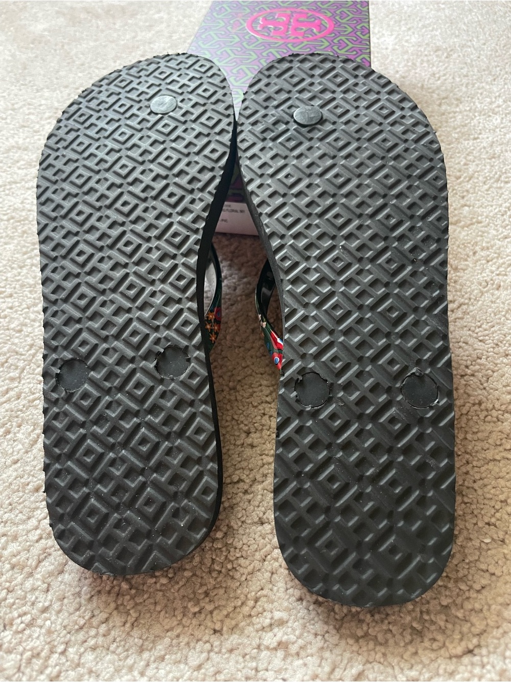 NWT: Tory Burch Floral Flip Flops - Picture 3 of 6
